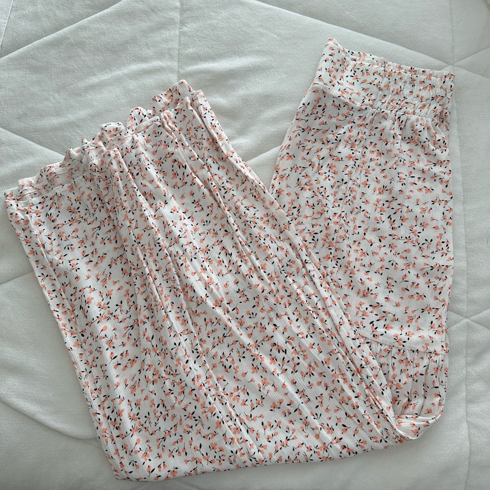 Kendall and Kylie Wide Leg Summer Pant